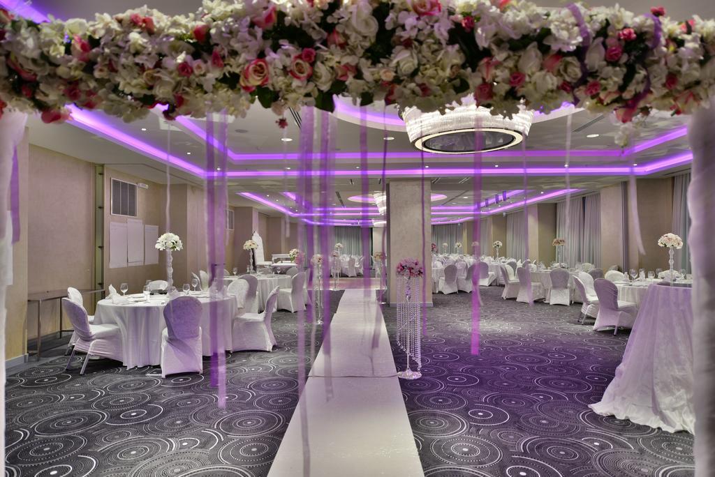Park By Radisson Ataturk Airport